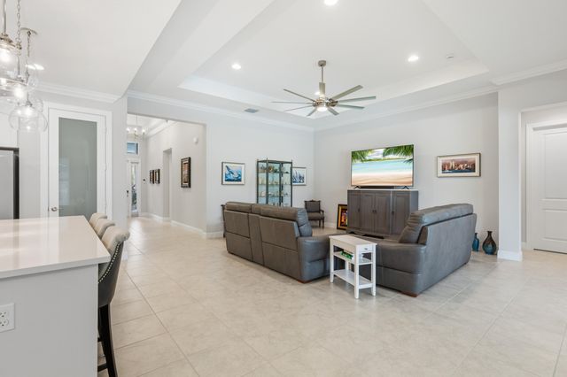 6805 49th Court, Vero Beach, FL 32967