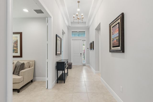 6805 49th Court, Vero Beach, FL 32967