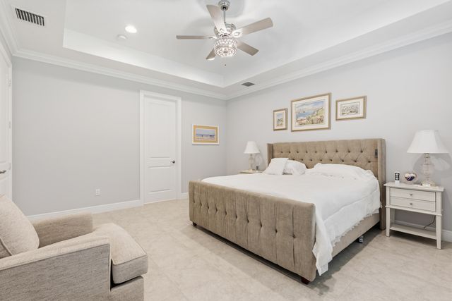 6805 49th Court, Vero Beach, FL 32967