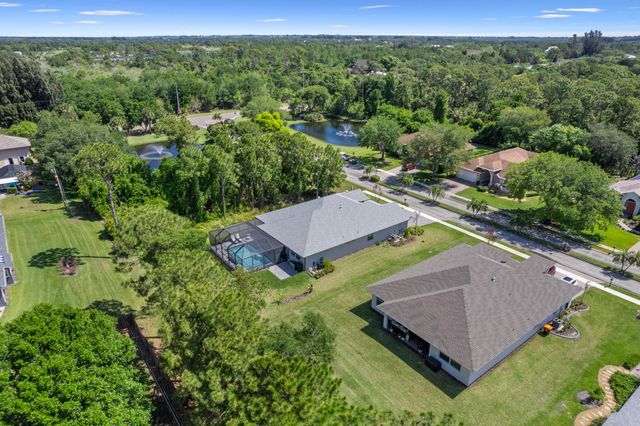 6805 49th Court, Vero Beach, FL 32967