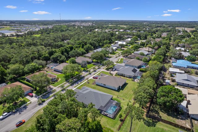 6805 49th Court, Vero Beach, FL 32967