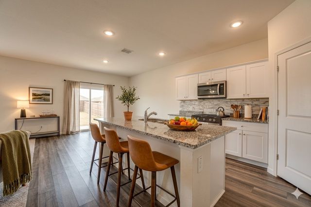 767 Camden Drive, Lavon, TX 75166