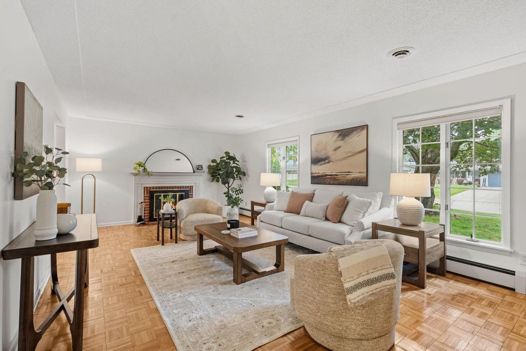 5705 Lois Lane, Edina, MN 55439 — photo 4