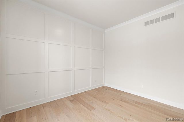 17824 Biscayne Drive, Macomb, MI 48042