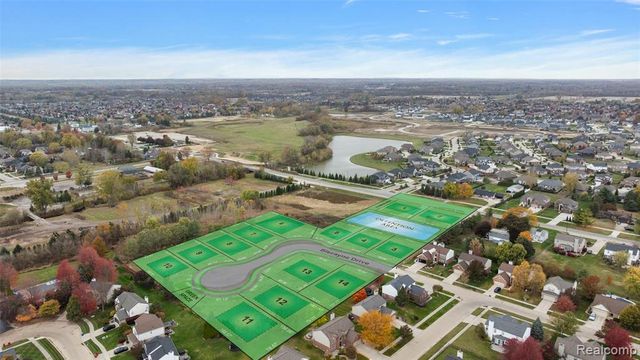 17824 Biscayne Drive, Macomb, MI 48042