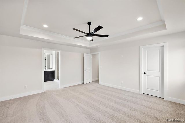 17824 Biscayne Drive, Macomb, MI 48042