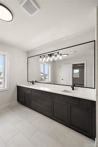 17824 Biscayne Drive, Macomb, MI 48042