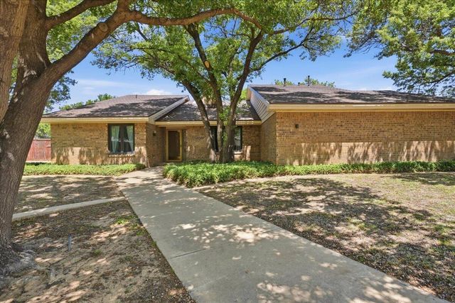4902 77th Street, Lubbock, TX 79424