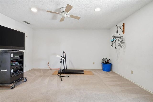 4902 77th Street, Lubbock, TX 79424