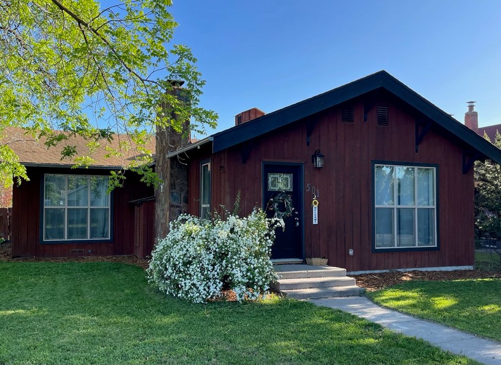 501 6th Avenue E, Polson, MT 59860 photo 1