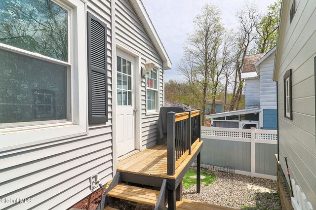 21 Main Street, Rexford, NY 12148