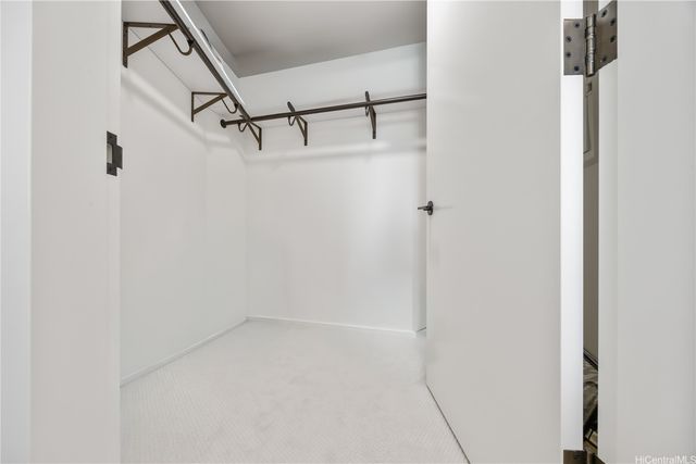 1000 Auahi Street 1013, Honolulu, HI 96814