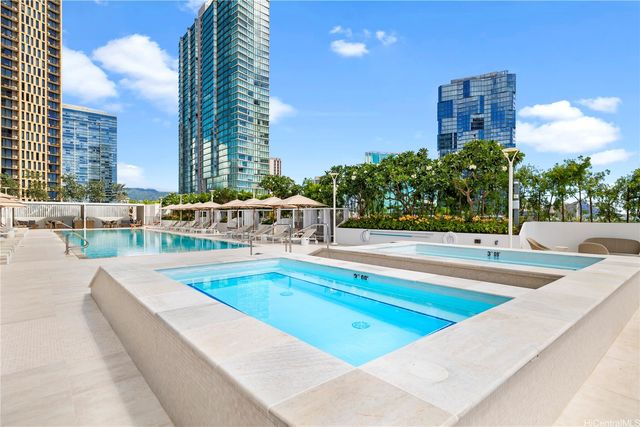 1000 Auahi Street 1013, Honolulu, HI 96814
