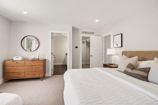 207 Sunset Road, Ann Arbor, MI 48103