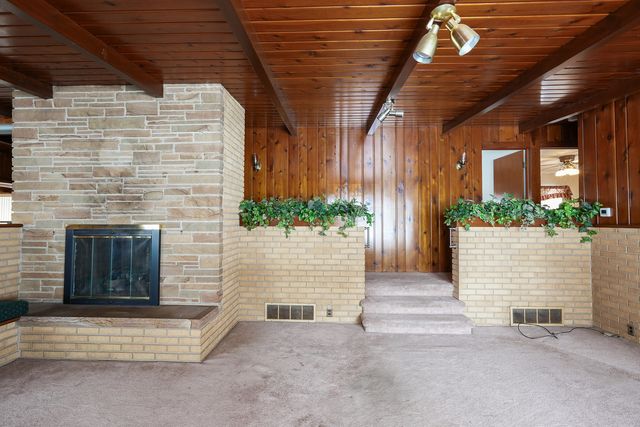 25 Elmwood Drive, Kankakee, IL 60901