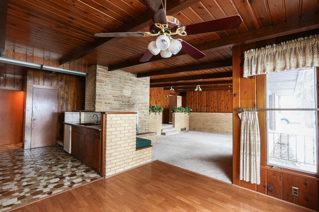 25 Elmwood Drive, Kankakee, IL 60901