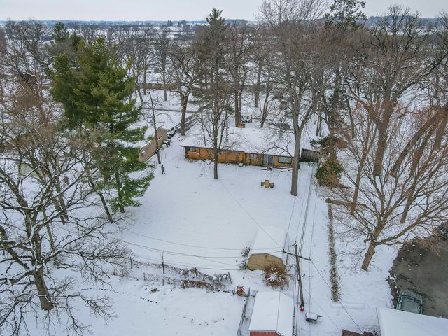 25 Elmwood Drive, Kankakee, IL 60901