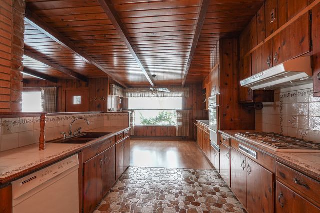 25 Elmwood Drive, Kankakee, IL 60901