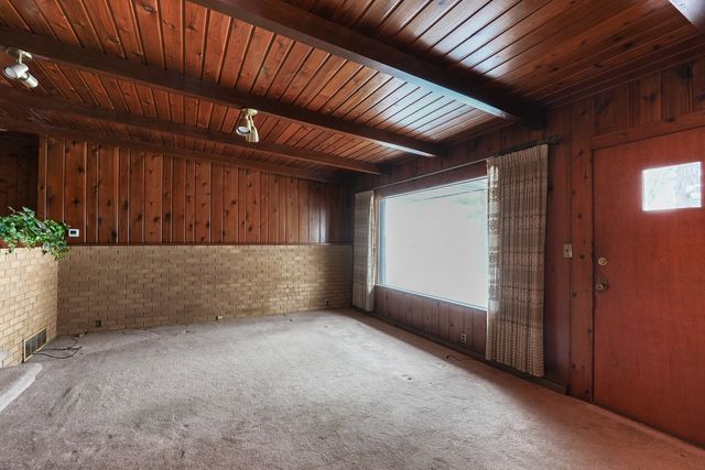 25 Elmwood Drive, Kankakee, IL 60901