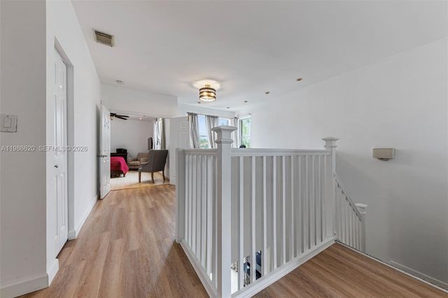 1104 Redwood St, Hollywood, FL 33019