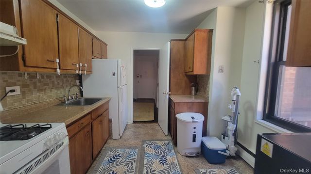 99-06 58 Avenue 2F, Corona, NY 11368