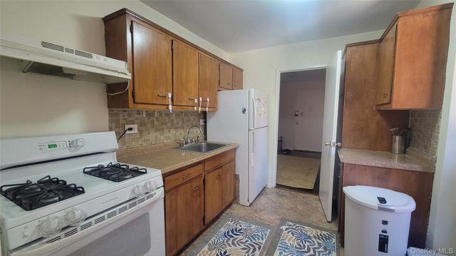 99-06 58 Avenue 2F, Corona, NY 11368