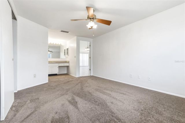 9704 SHALIMAR COURT, Tampa, FL 33615