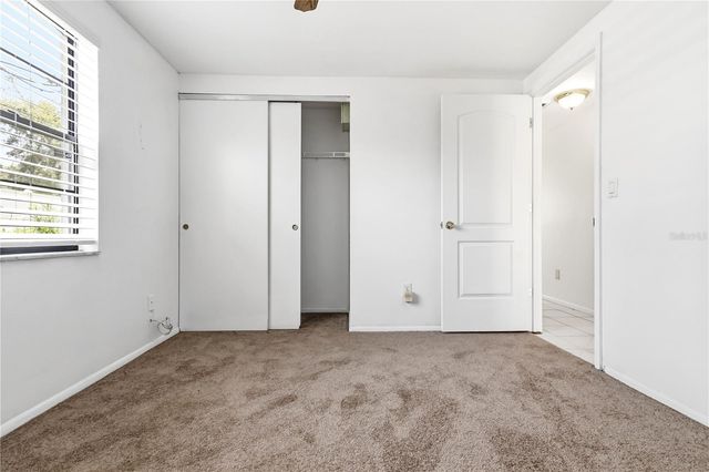 9704 SHALIMAR COURT, Tampa, FL 33615