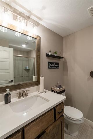 8777 Greeley Street, Lenexa, KS 66227