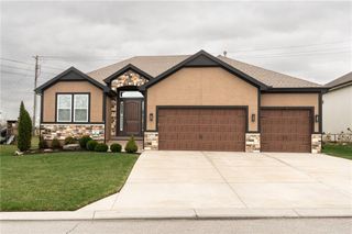 8777 Greeley Street, Lenexa, KS 66227