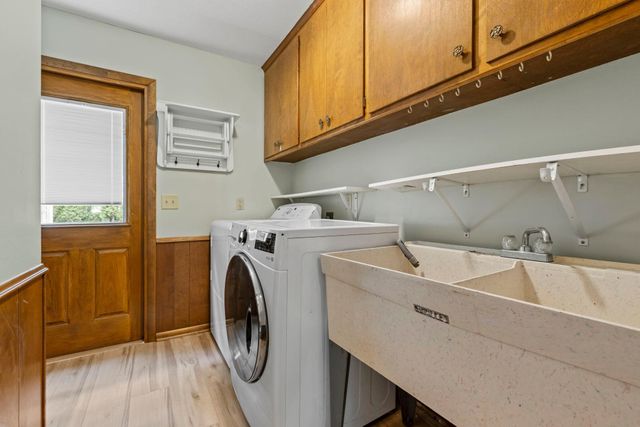 6820 Harold Avenue, Golden Valley, MN 55427