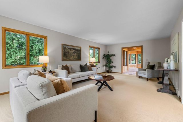 6820 Harold Avenue, Golden Valley, MN 55427