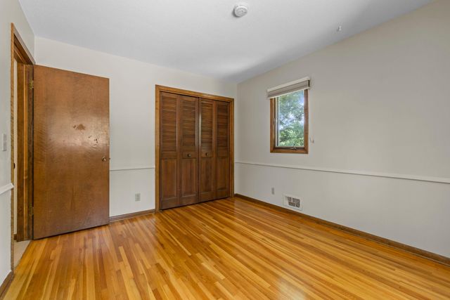 6820 Harold Avenue, Golden Valley, MN 55427
