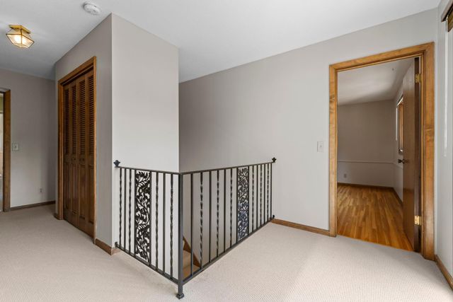 6820 Harold Avenue, Golden Valley, MN 55427