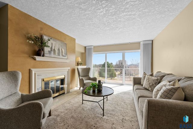 2505 S Kiwanis Ave Avenue 343, Sioux Falls, SD 57105