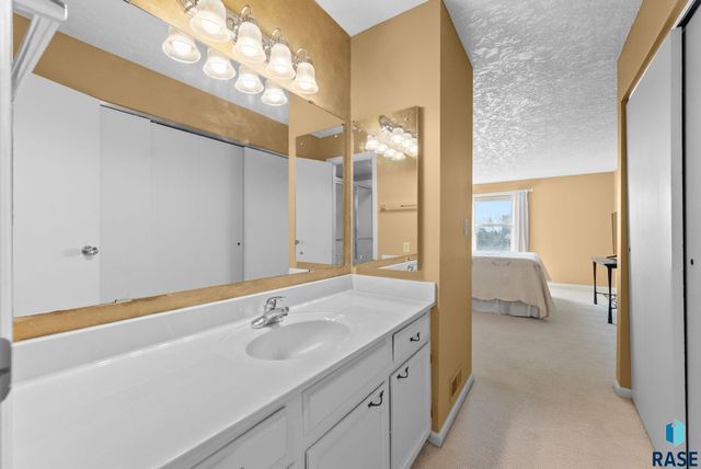 2505 S Kiwanis Ave Avenue 343, Sioux Falls, SD 57105