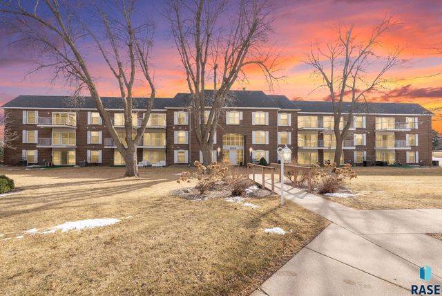 2505 S Kiwanis Ave Avenue 343, Sioux Falls, SD 57105