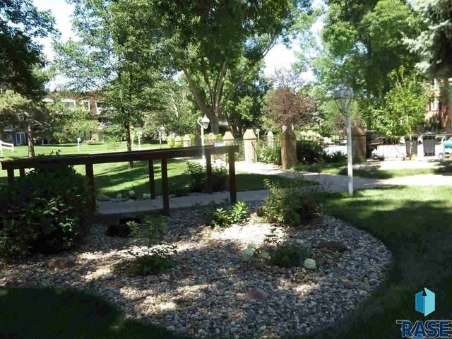 2505 S Kiwanis Ave Avenue 343, Sioux Falls, SD 57105