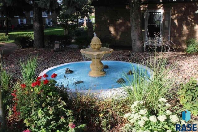 2505 S Kiwanis Ave Avenue 343, Sioux Falls, SD 57105