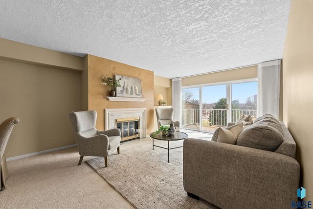 2505 S Kiwanis Ave Avenue 343, Sioux Falls, SD 57105