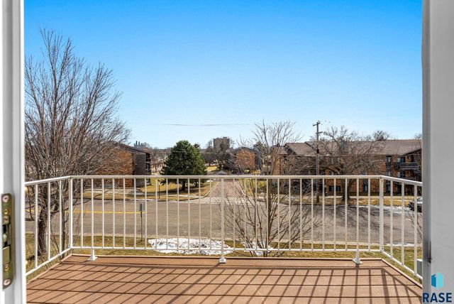 2505 S Kiwanis Ave Avenue 343, Sioux Falls, SD 57105
