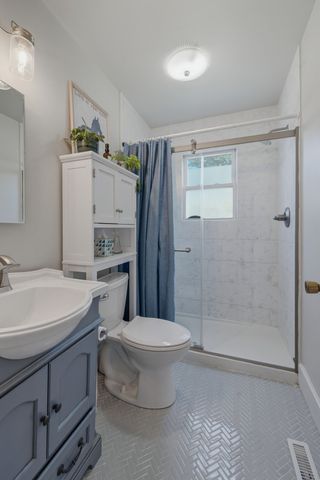 2235 Weona Dr, Nashville, TN 37214