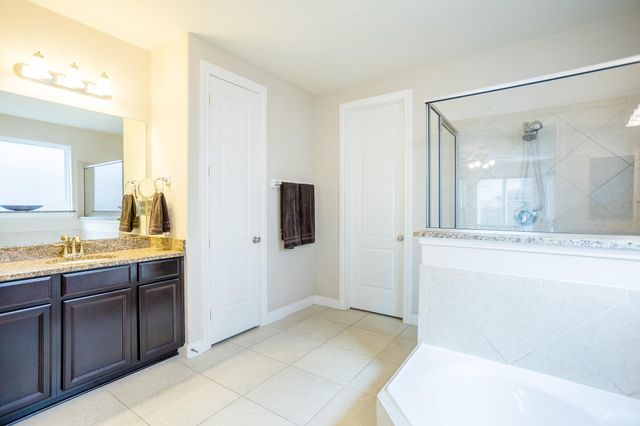 4622 Regal Shadow Lane, Sugar Land, TX 77479