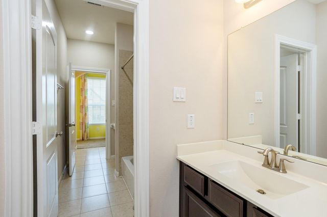 4622 Regal Shadow Lane, Sugar Land, TX 77479