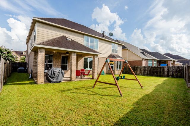 4622 Regal Shadow Lane, Sugar Land, TX 77479