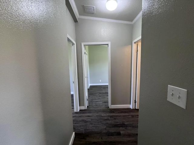 107 Grant Street, Smyer, TX 79367