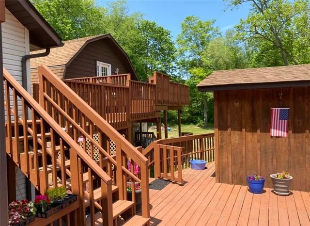 2216 N Camp Run Rd, Perry Twp, PA 16123