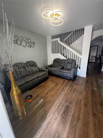 11753 SW 238th St, Homestead, FL 33032
