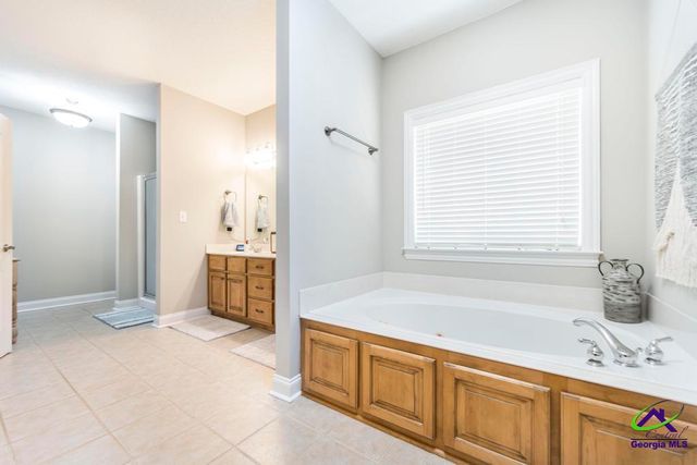 127 Glenda Drive, Bonaire, GA 31005