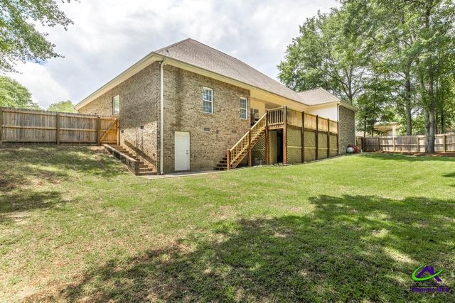 127 Glenda Drive, Bonaire, GA 31005